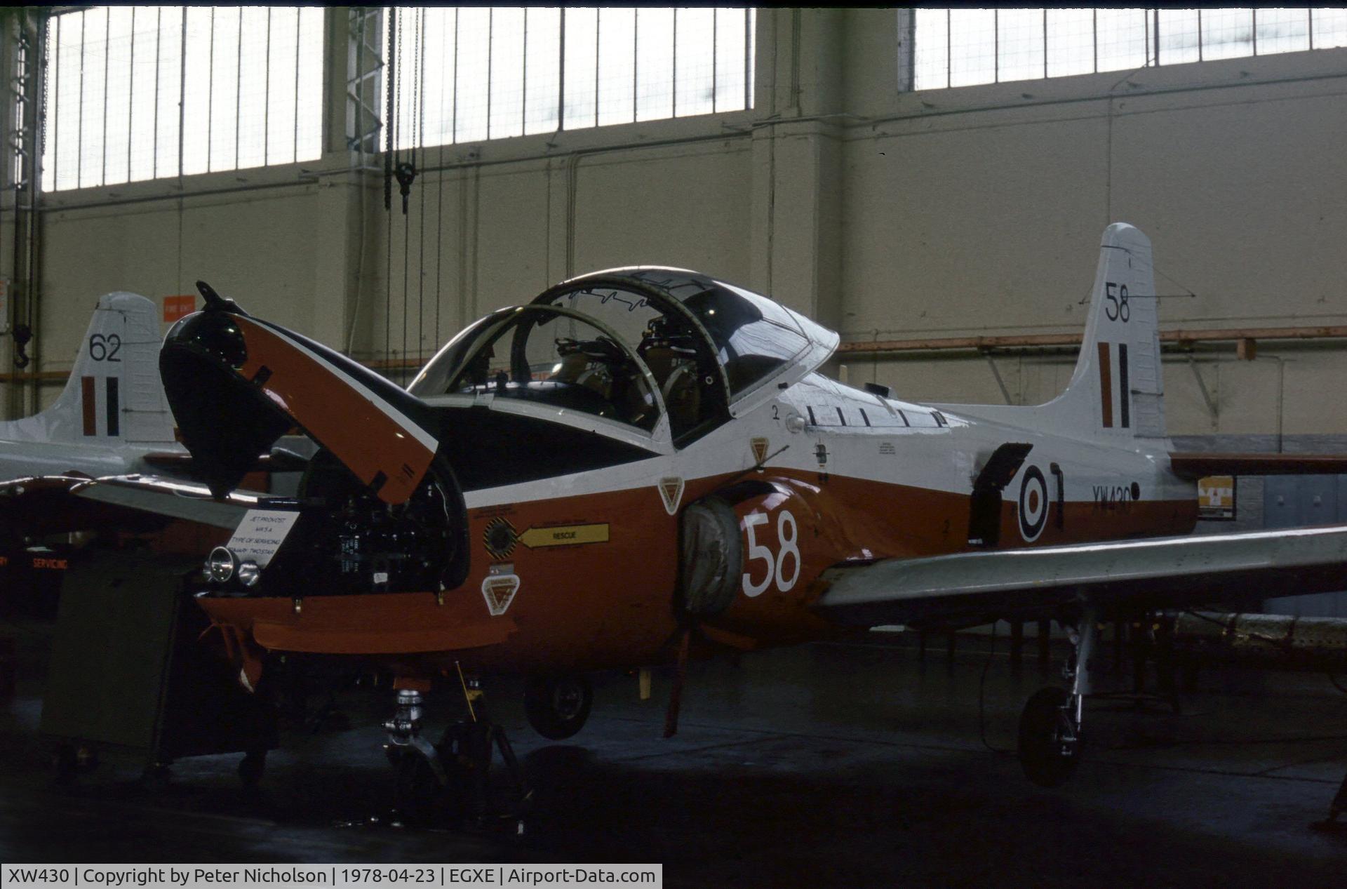 XW430, 1972 BAC 84 Jet Provost T.5A C/N EEP/JP/1052, Jet Provost T.5A of 3 Flying Training School seen at the 1978 Leeming Open Day.