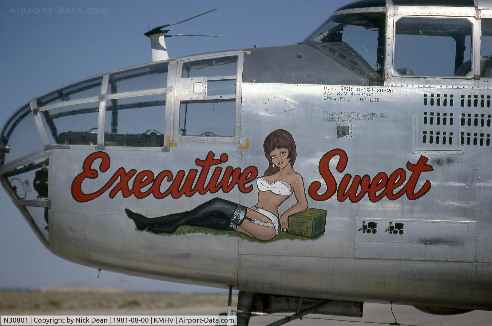 N30801, 1944 North American TB-25N Mitchell C/N 108-34076, KMHV