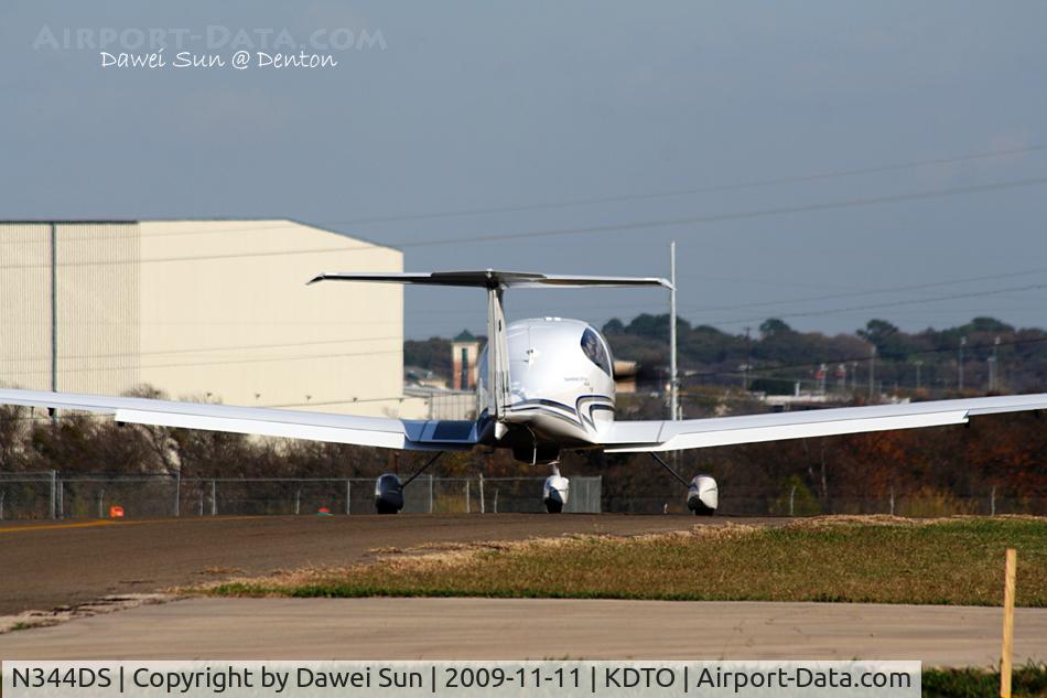 N344DS, Diamond DA-40 Diamond Star C/N 40.1026, denton