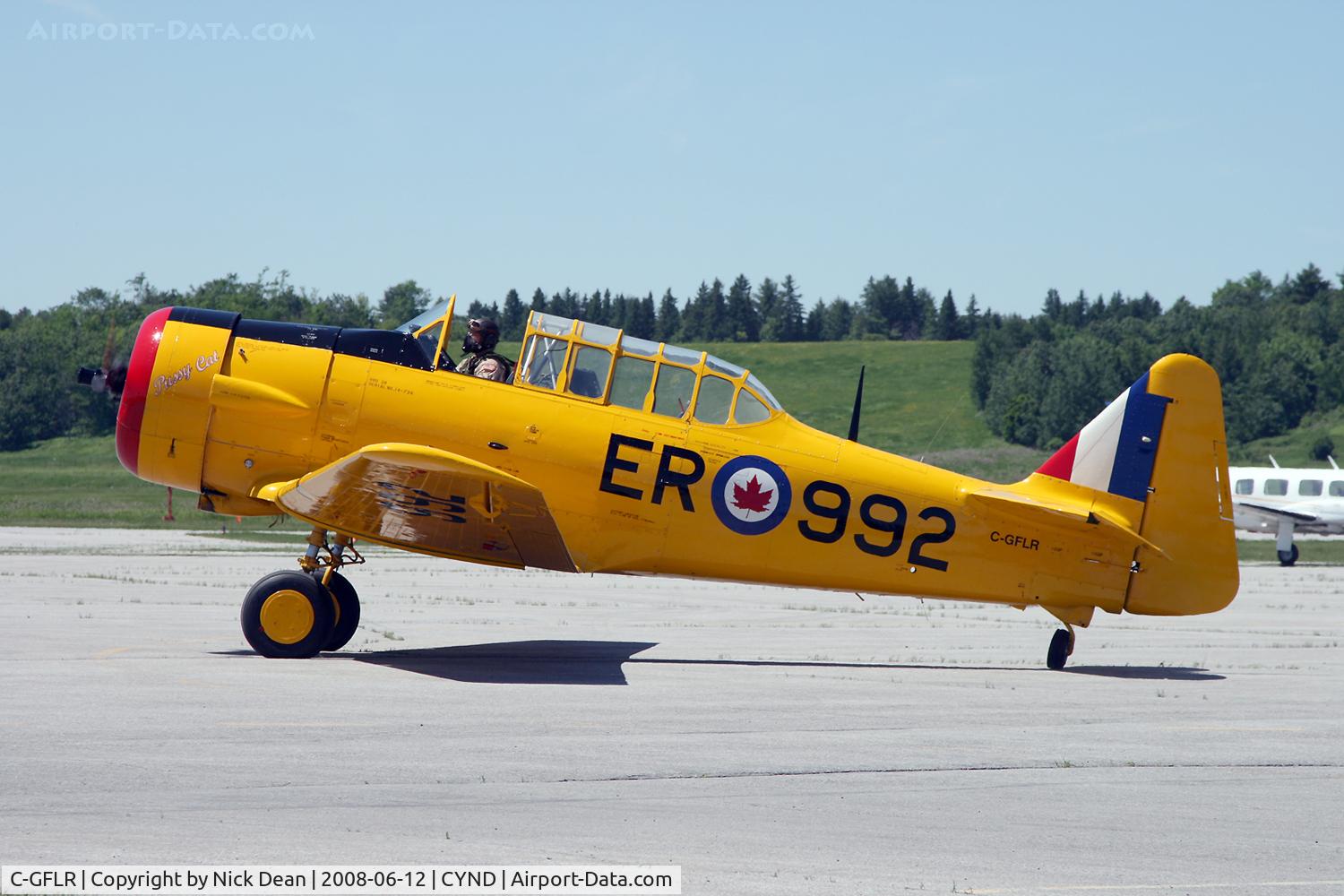 C-GFLR, 1943 Noorduyn AT-16 Harvard IIB C/N 14-726, CYND