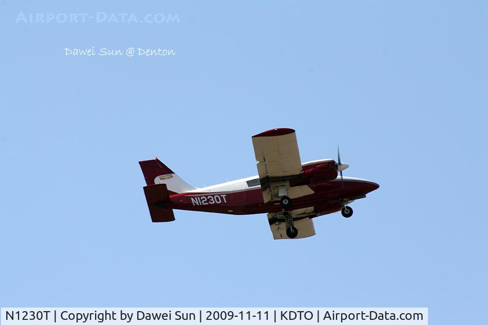 N1230T, 1972 Piper PA-34-200 C/N 34-7250268, denton