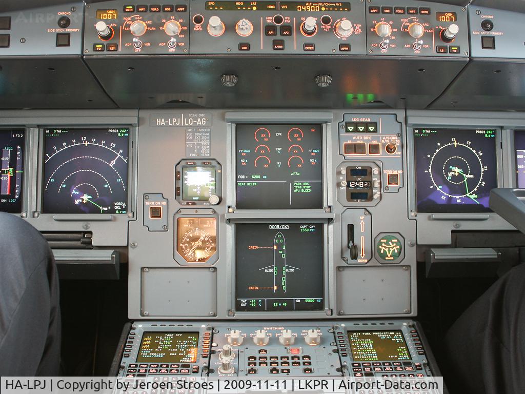 HA-LPJ, 2007 Airbus A320-232 C/N 3127, ,
