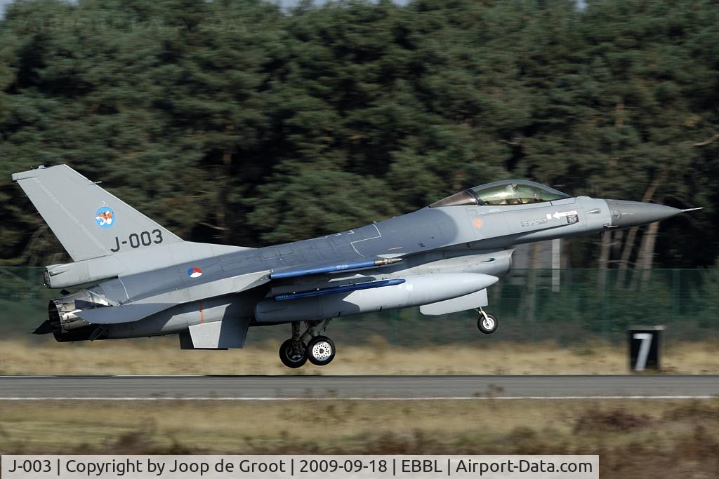 J-003, Fokker F-16AM Fighting Falcon C/N 6D-159, landing at Brogel