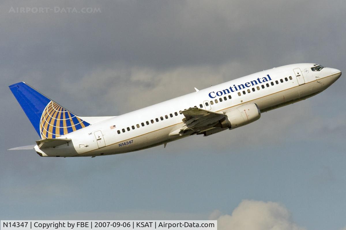 N14347, 1987 Boeing 737-3TO C/N 23585, departing San Antonio
