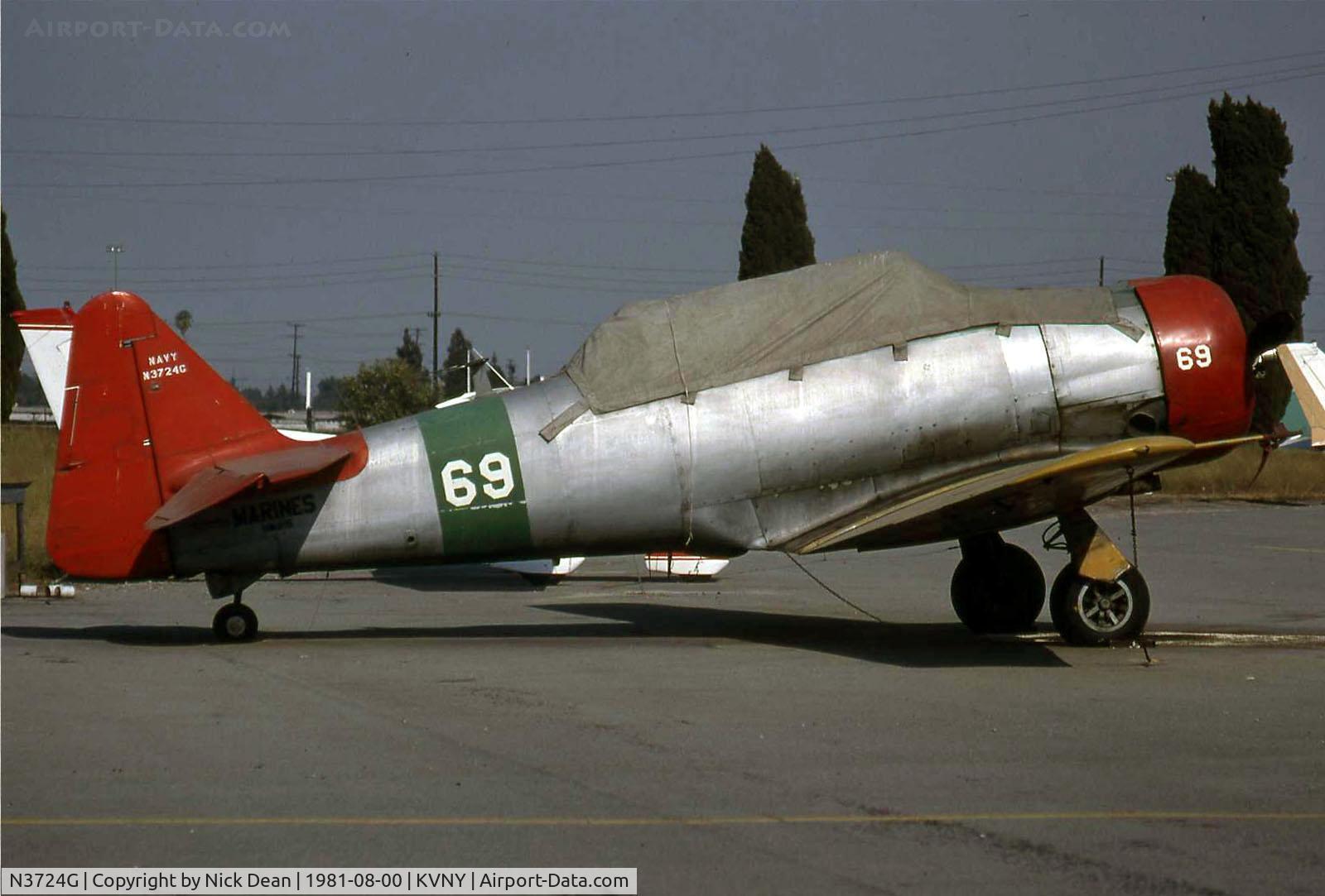 N3724G, 1959 North American SNJ-5 Texan C/N 88-18185, KVNY