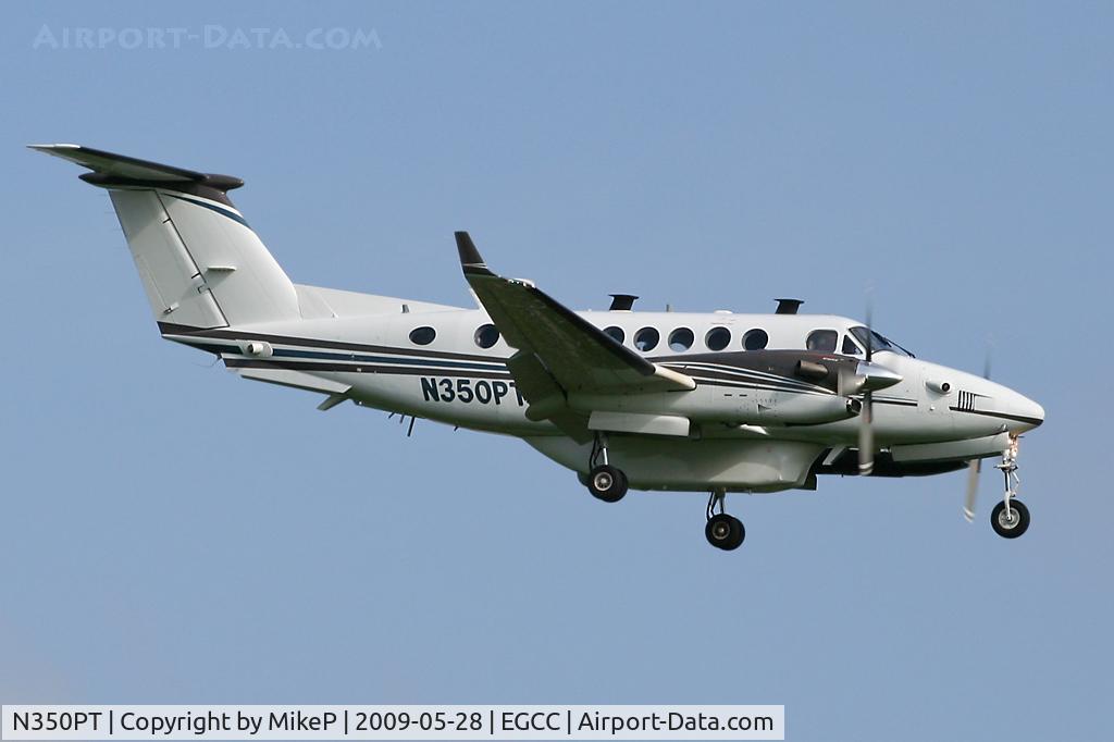 N350PT, 2005 Raytheon Aircraft Company B300 C/N FL-467, One of a pair of Super Kingair's passing through Manchester today.