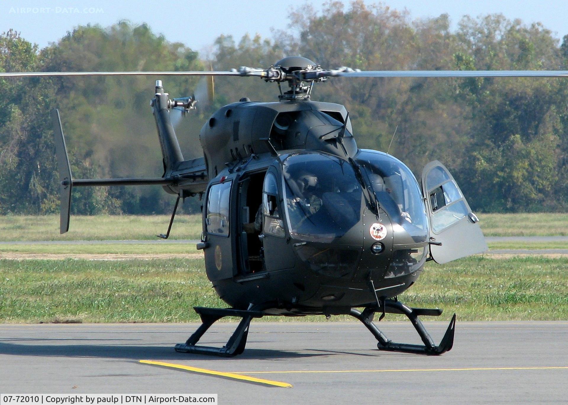 07-72010, 2007 Eurocopter UH-72A Lakota C/N 9125, UH-72A about to depart Downtown Shreveport and head back to Fort Polk, Louisiana.