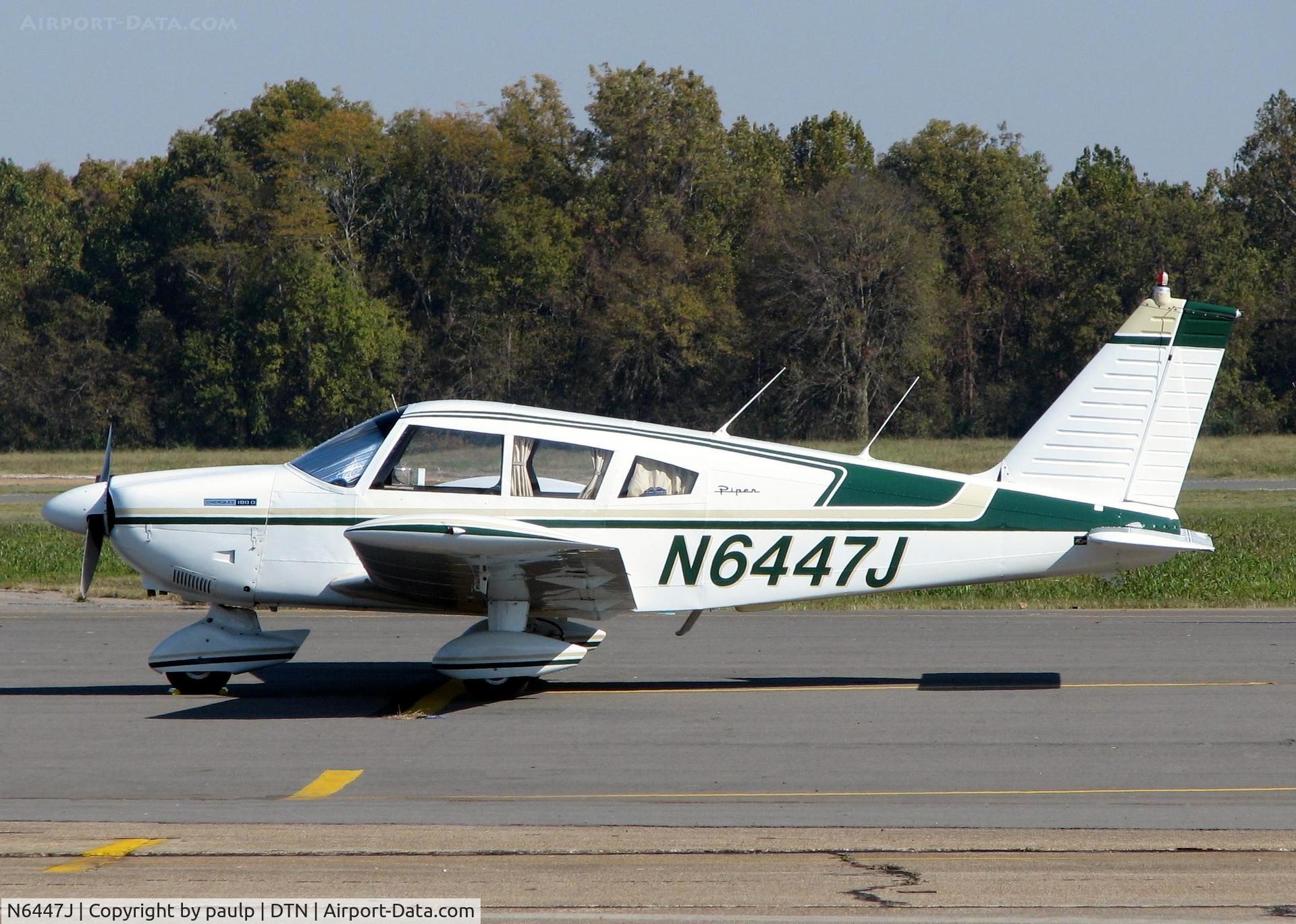 N6447J, 1968 Piper PA-28-180 C/N 28-4865, At Downtown Shreveport.