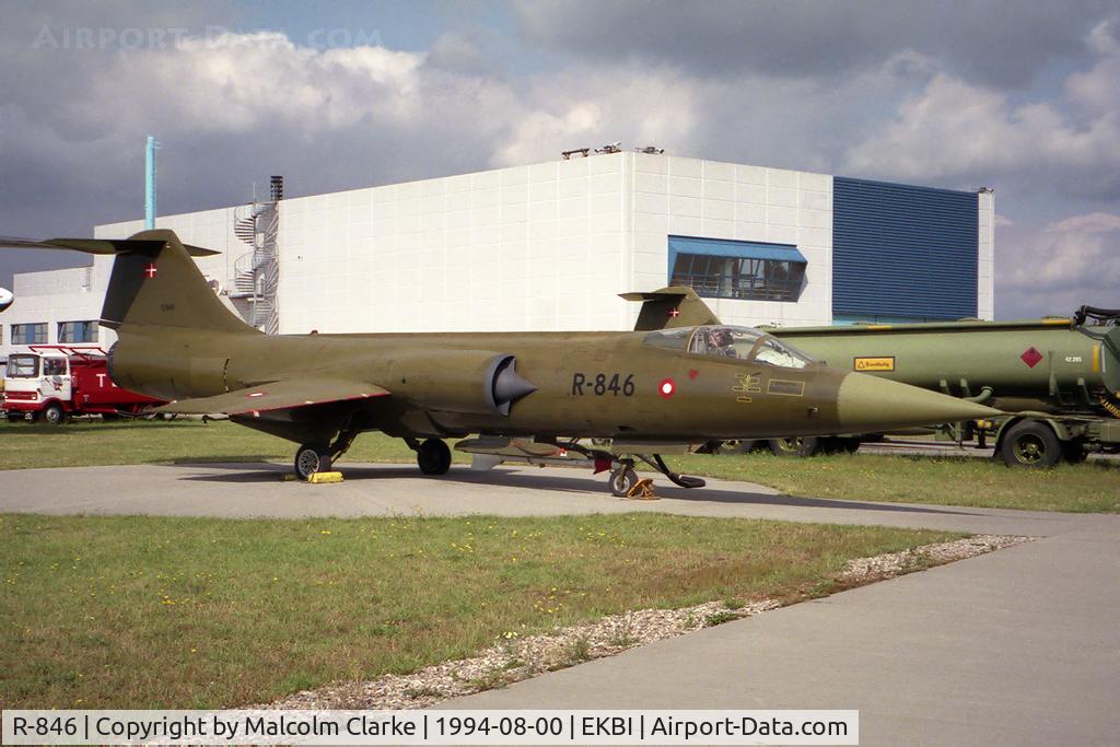 R-846, 1963 Canadair CF-104 Starfighter C/N 683A-1146, Canadair CF-104 Starfighter (CL-90). Ex Canadian Air Force 104846 seen here at the Danish Air Musem, Mobilium at Billund (opposite Legoland!) and now closed.