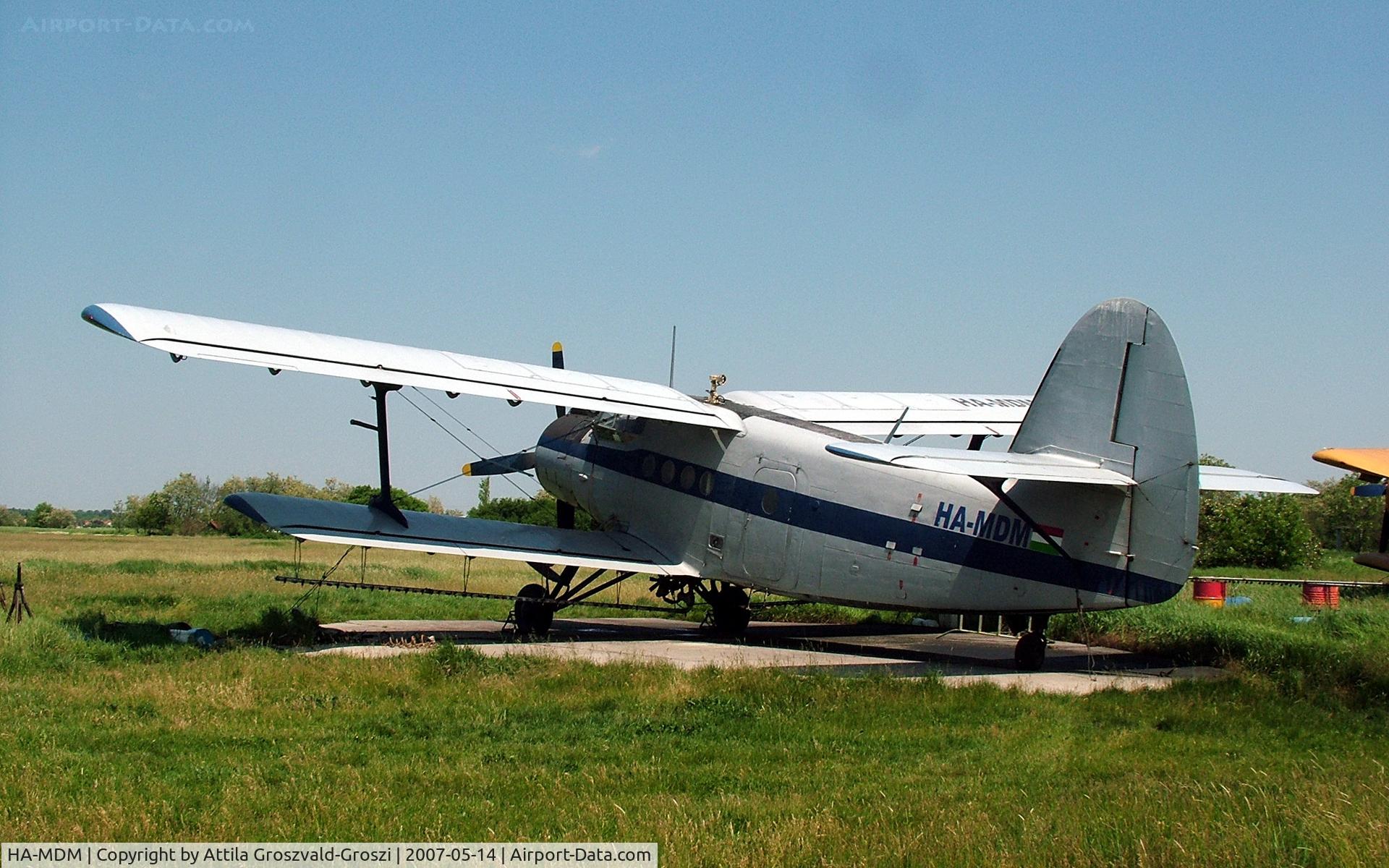 HA-MDM, 1979 PZL-Mielec An-2R C/N 1G183-20, Gyomaendröd off airport