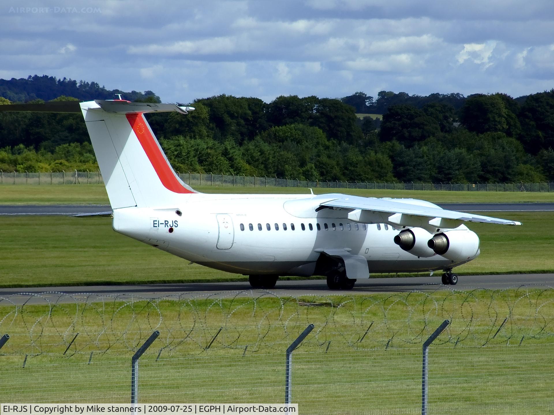 EI-RJS, 2000 British Aerospace Avro 146-RJ85A C/N E2365, RJ85 