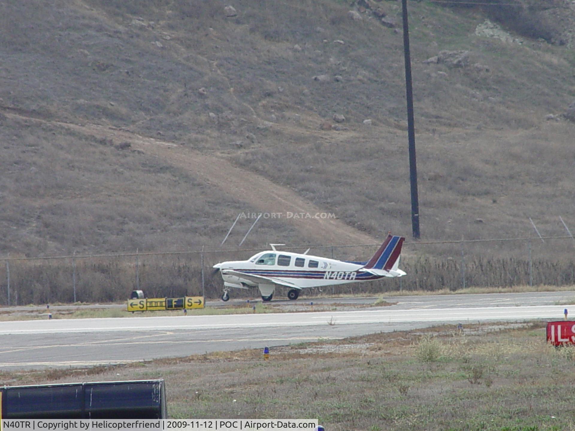 N40TR, 1977 Beech A36 Bonanza 36 C/N E-1190, Taxiing back to parking area after landing on 26L