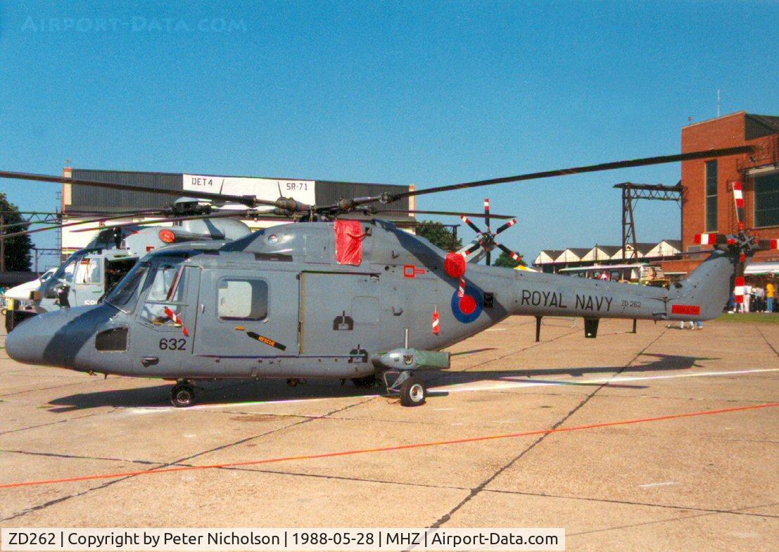 ZD262, 1983 Westland Lynx HAS.3 C/N 297, Lynx HAS.3 of 702 Squadron on display at the 1988 Mildenhall Air Fete.