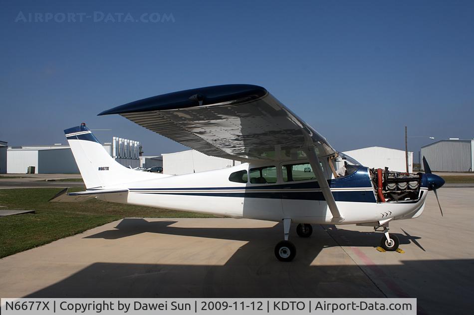 N6677X, 1961 Cessna 210A C/N 21057677, denton