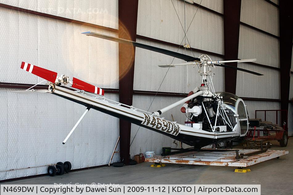 N469DW, 1956 Hiller UH-12C C/N 869, denton