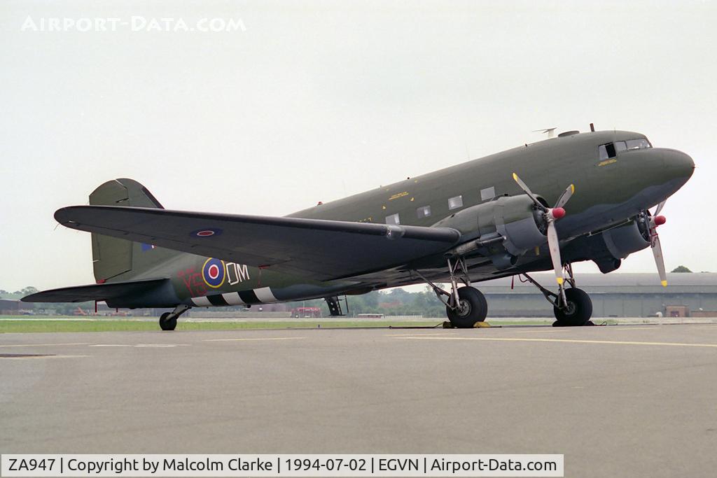 ZA947, 1943 Douglas C-47A-60-DL Dakota III C/N 10200, Douglas Dakota Mk3 (C-47A). Originally the support aircraft and multi engined / tail wheel trainer of Lancaster pilots, 947 is now an airshow performer in her own right with the Battle of Britain Memorial Flight. Seen here at RAF Brize Norton's Photocall 