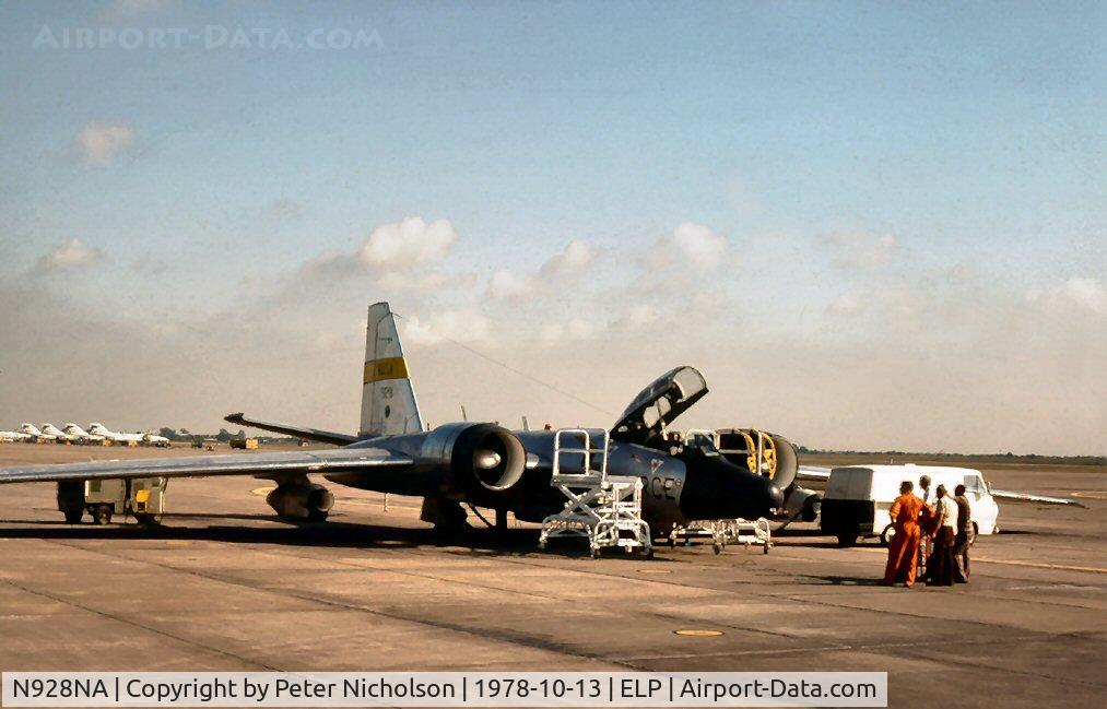 N928NA, Martin WB-57F Canberra C/N 119, NASA Canberra WB-57F ex USAF 63-13298 as seen at Ellington AFB in October 1978.