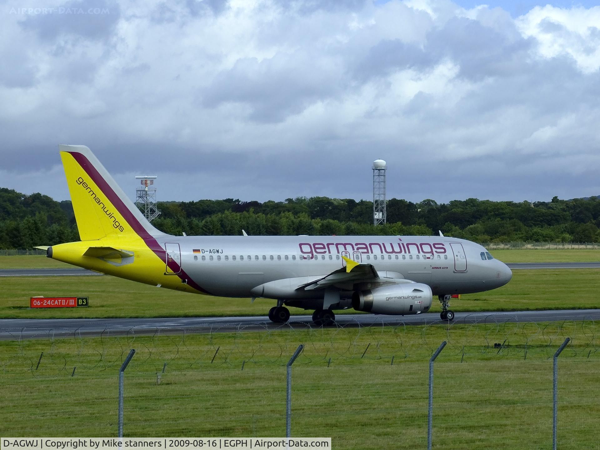 D-AGWJ, 2008 Airbus A319-132 C/N 3375, Germanwings 362 taxiing to the terminal at EDI