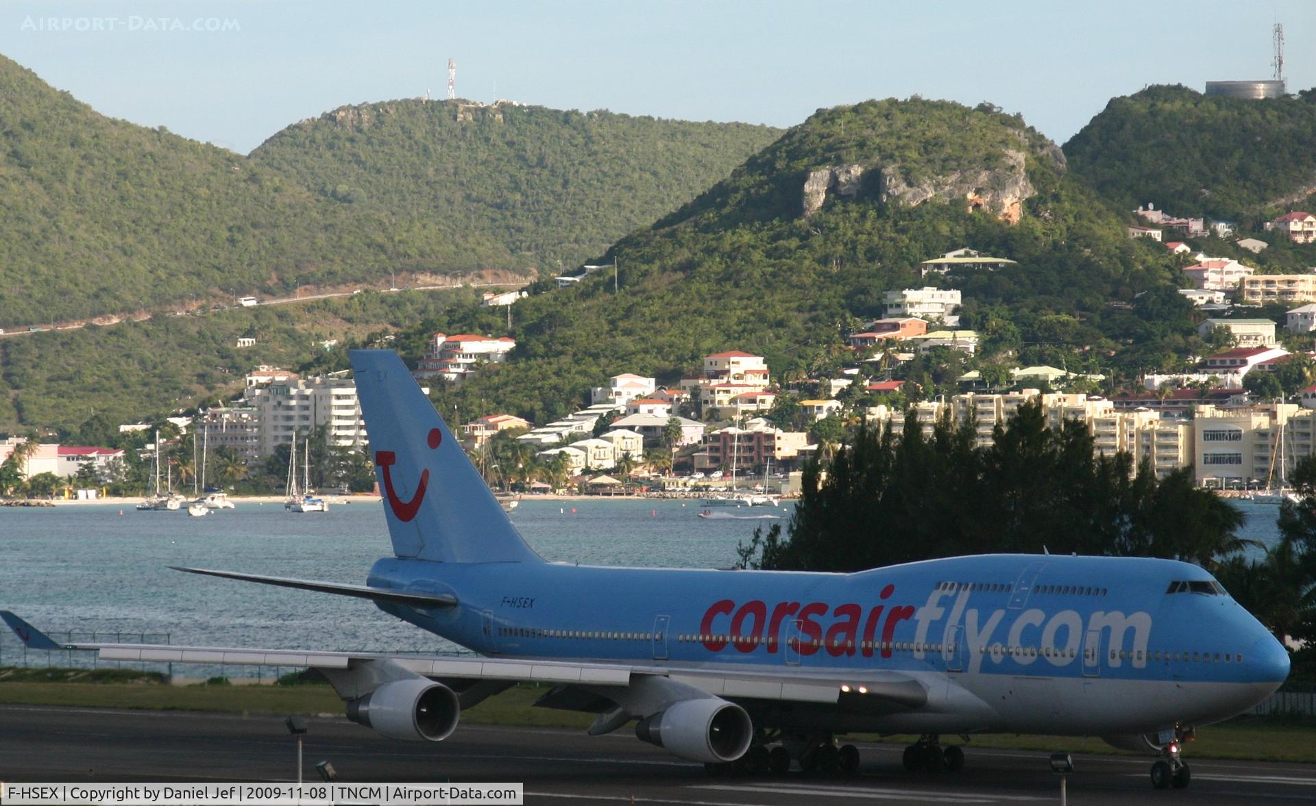 F-HSEX, 1993 Boeing 747-422 C/N 26878, corsair back tracking runway 10