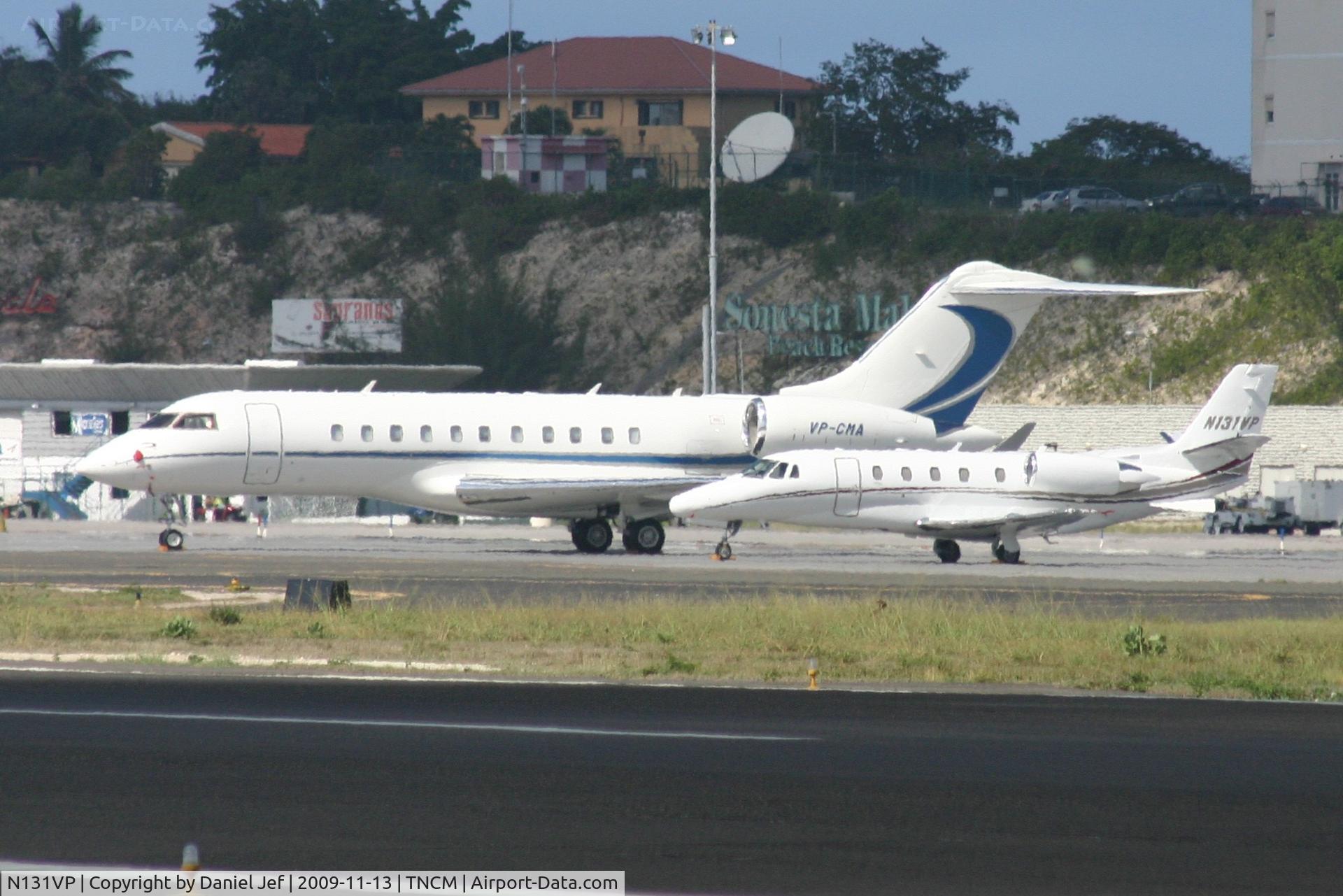 N131VP, 2000 Cessna 560XL C/N 560-5131, N131VP park at the C ramp next to its big brother.