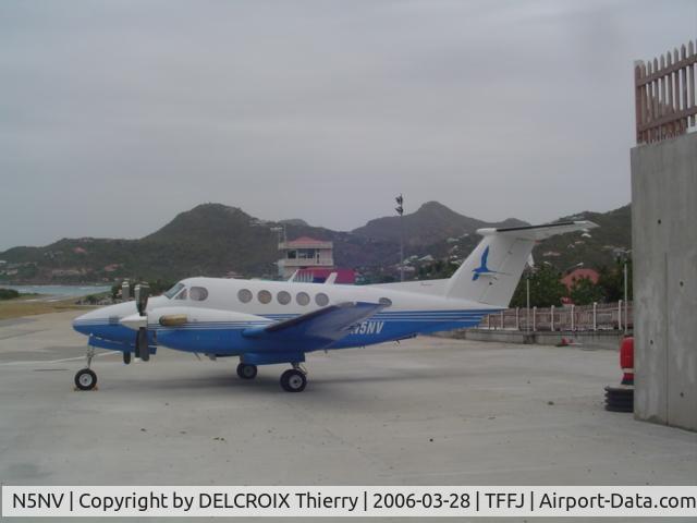 N5NV, 1984 Beech B200 King Air C/N BB-1202, BEECH B.200