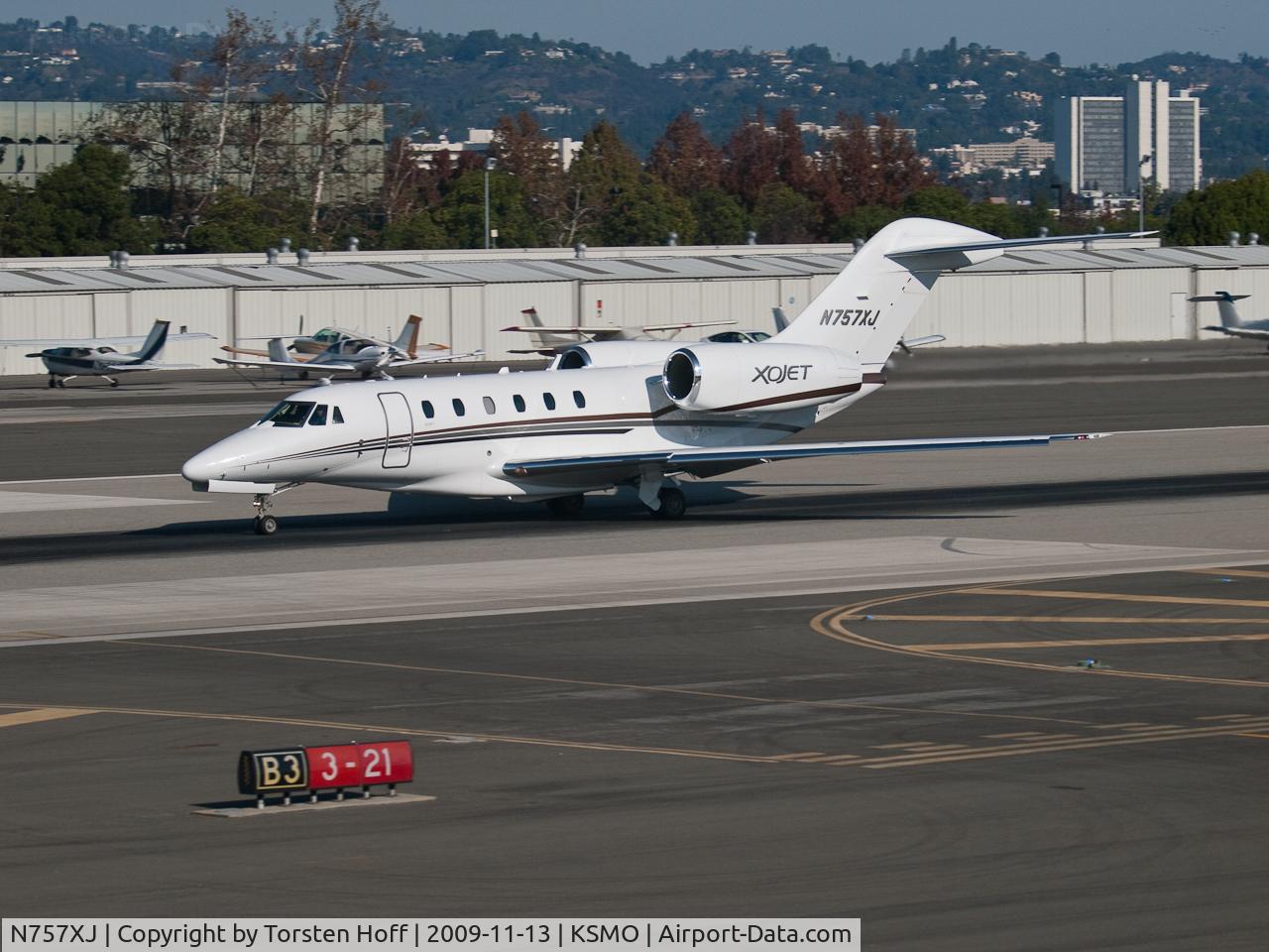 N757XJ, 2006 Cessna 750 Citation X C/N 750-0257, N757XJ departing from RWY 21