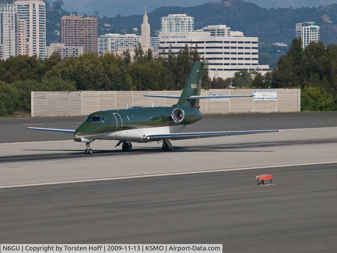 N6GU, 2009 Cessna 680 Citation Sovereign C/N 680-0268, N6GU departing from RWY 21