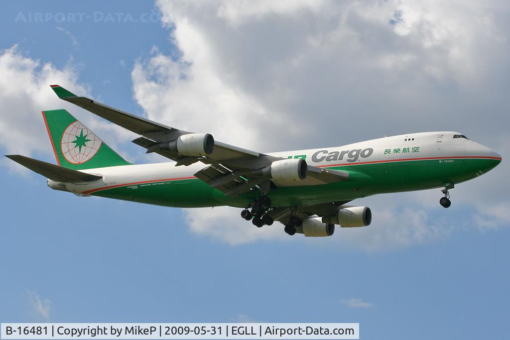 B-16481, Boeing 747-45EF (SCD) C/N 30607, Short final to 09L at Heathrow.