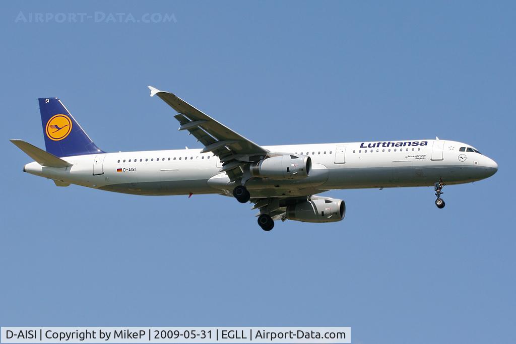 D-AISI, 2007 Airbus A321-231 C/N 3339, Short final to 09L at Heathrow.