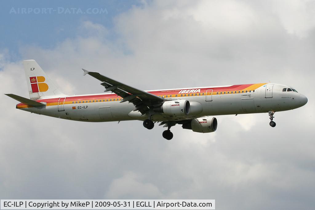 EC-ILP, 2002 Airbus A321-211 C/N 1716, Short final to 09L at Heathrow.