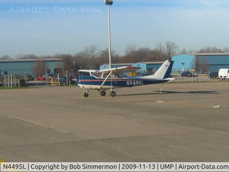 N4495L, 1966 Cessna 172G C/N 17254590, On the ramp at Indianapolis Metro.
