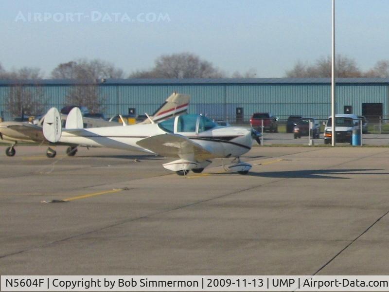 N5604F, 1966 Alon A2 Aircoupe C/N A-204, On the ramp at Indianapolis Metro.