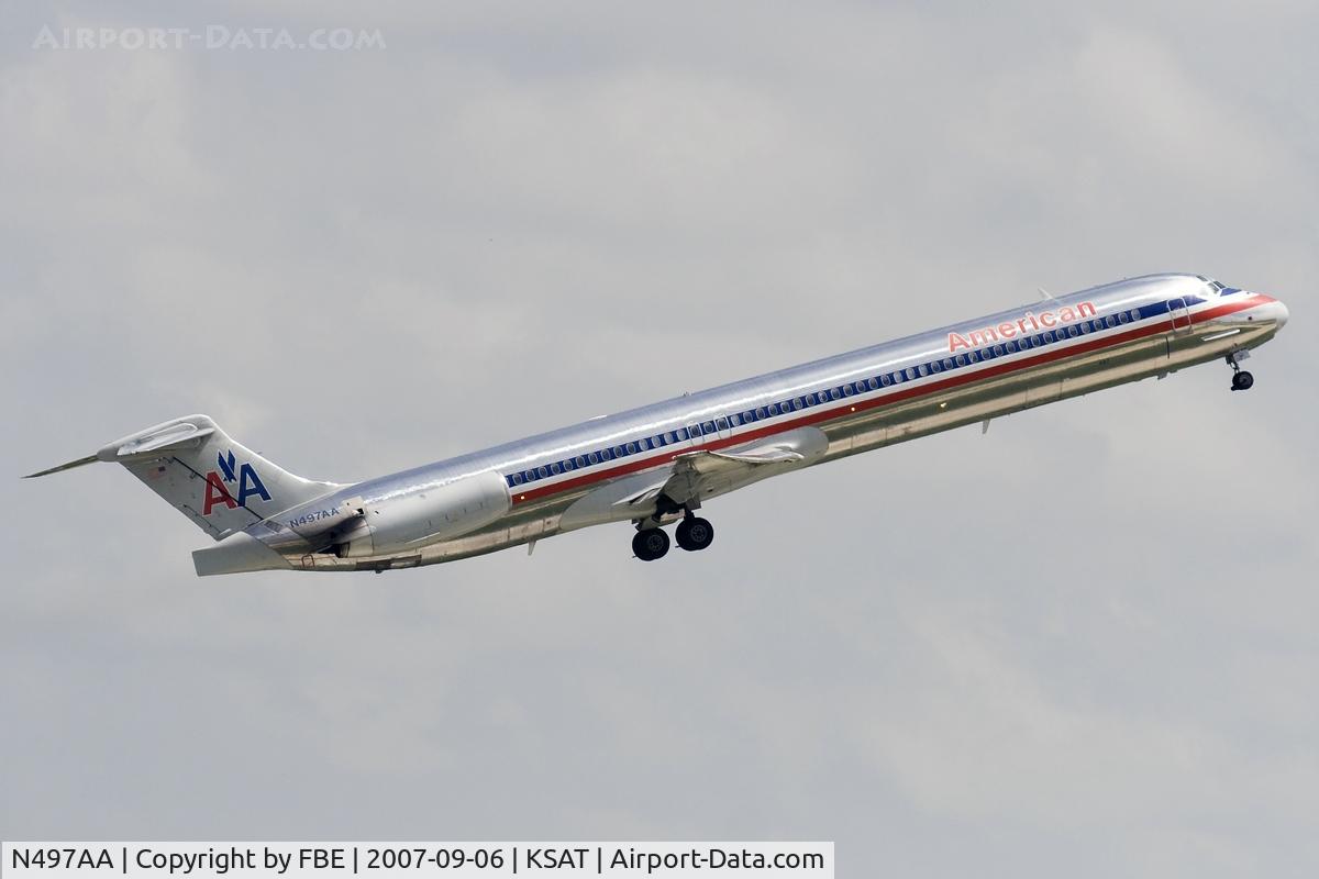 N497AA, 1989 McDonnell Douglas MD-82 (DC-9-82) C/N 49735, departing San Antonio IAP