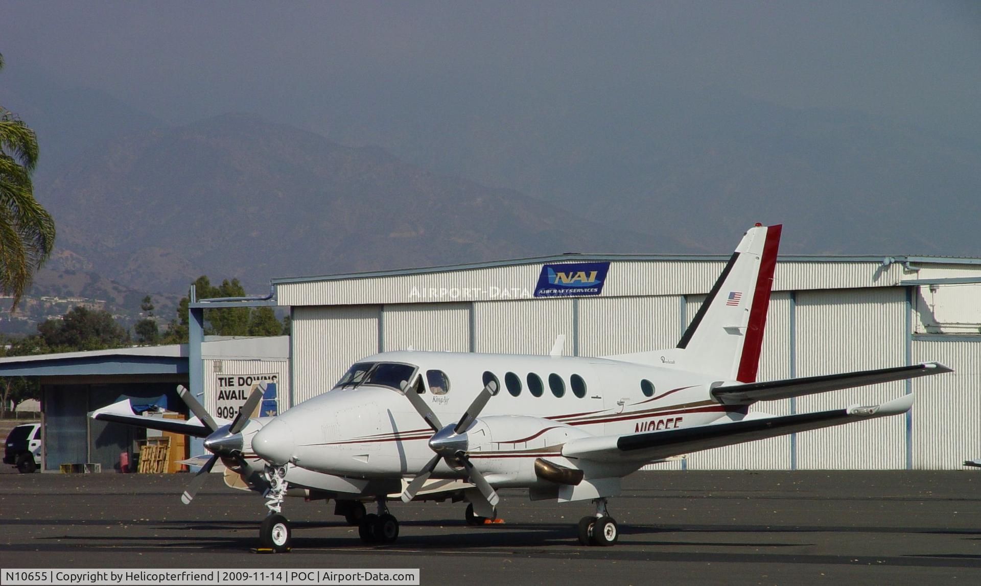 N10655, 1979 Beech B100 King Air C/N BE-81, Parked in Transient Parking