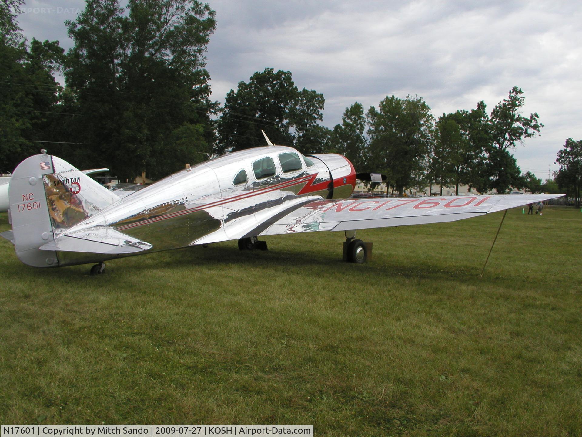 N17601, 1937 Spartan 7W Executive C/N 6, EAA AirVenture 2009.