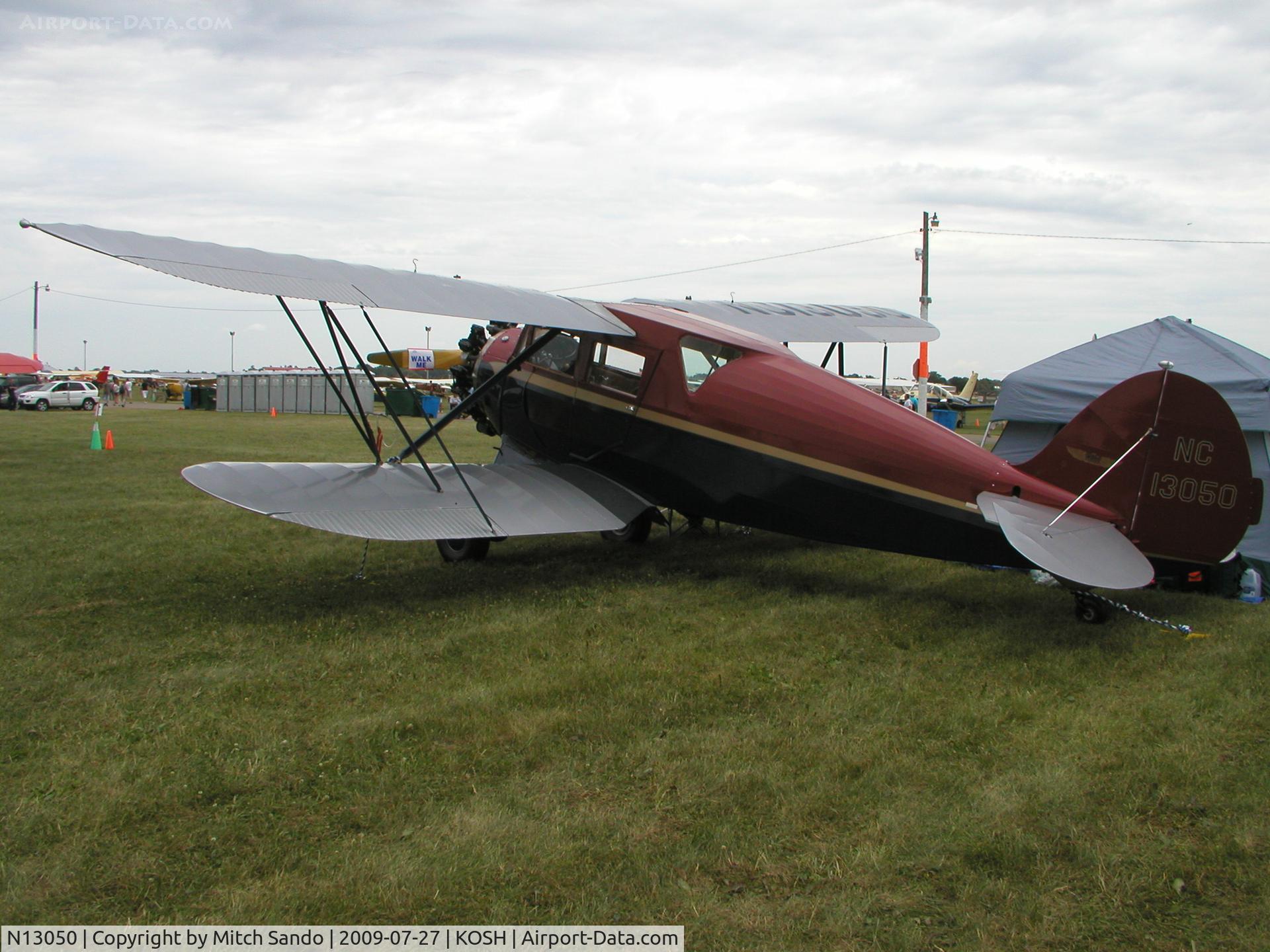 N13050, 1932 Waco UEC C/N 3678, EAA AirVenture 2009.