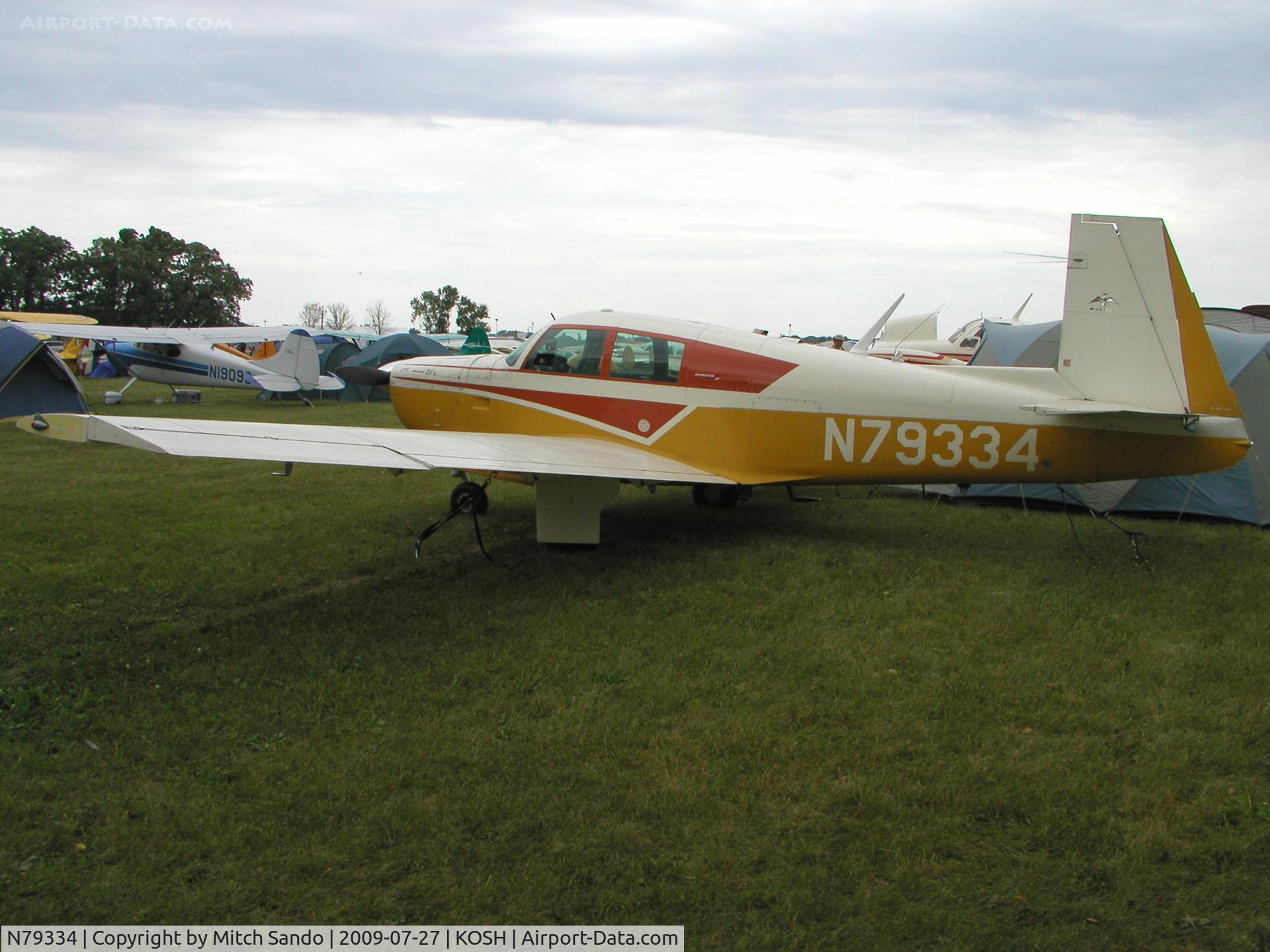 N79334, 1965 Mooney M20C Ranger C/N 2998, EAA AirVenture 2009.