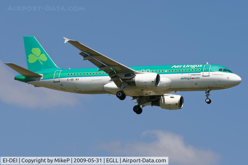 EI-DEI, 2005 Airbus A320-214 C/N 2374, Short final to 09L at Heathrow.