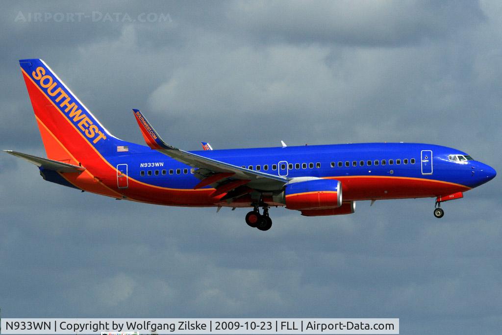 N933WN, 2009 Boeing 737-7H4 C/N 36640, visitor