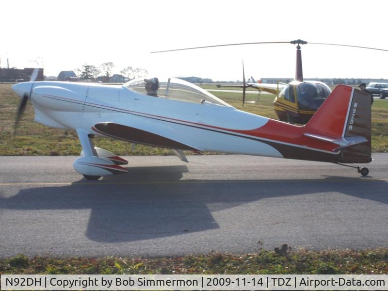 N92DH, 1993 Vans RV-4 C/N 1596, Arriving at the EAA breakfast fly-in - Toledo, Ohio.
