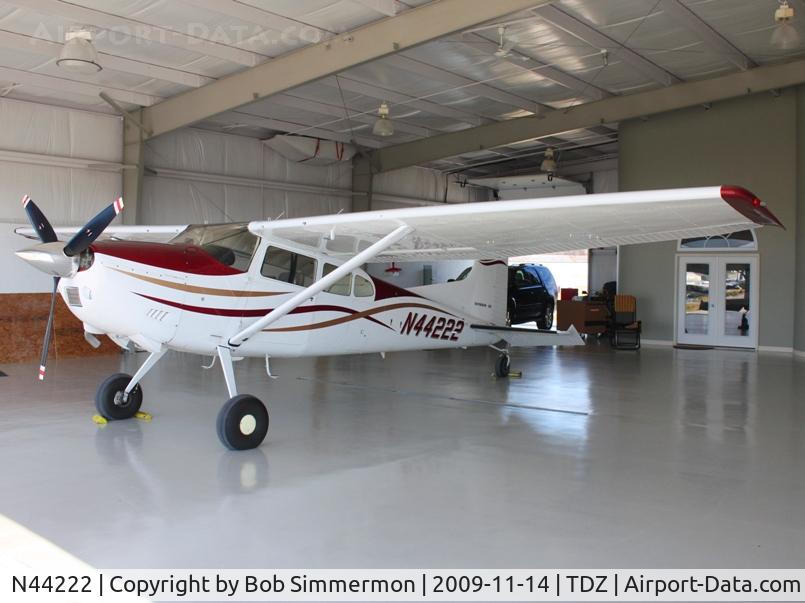 N44222, 1980 Cessna A185F Skywagon 185 C/N 18503951, Nice crib!  Photographed during the EAA fly-in breakfast at Toledo, Ohio.