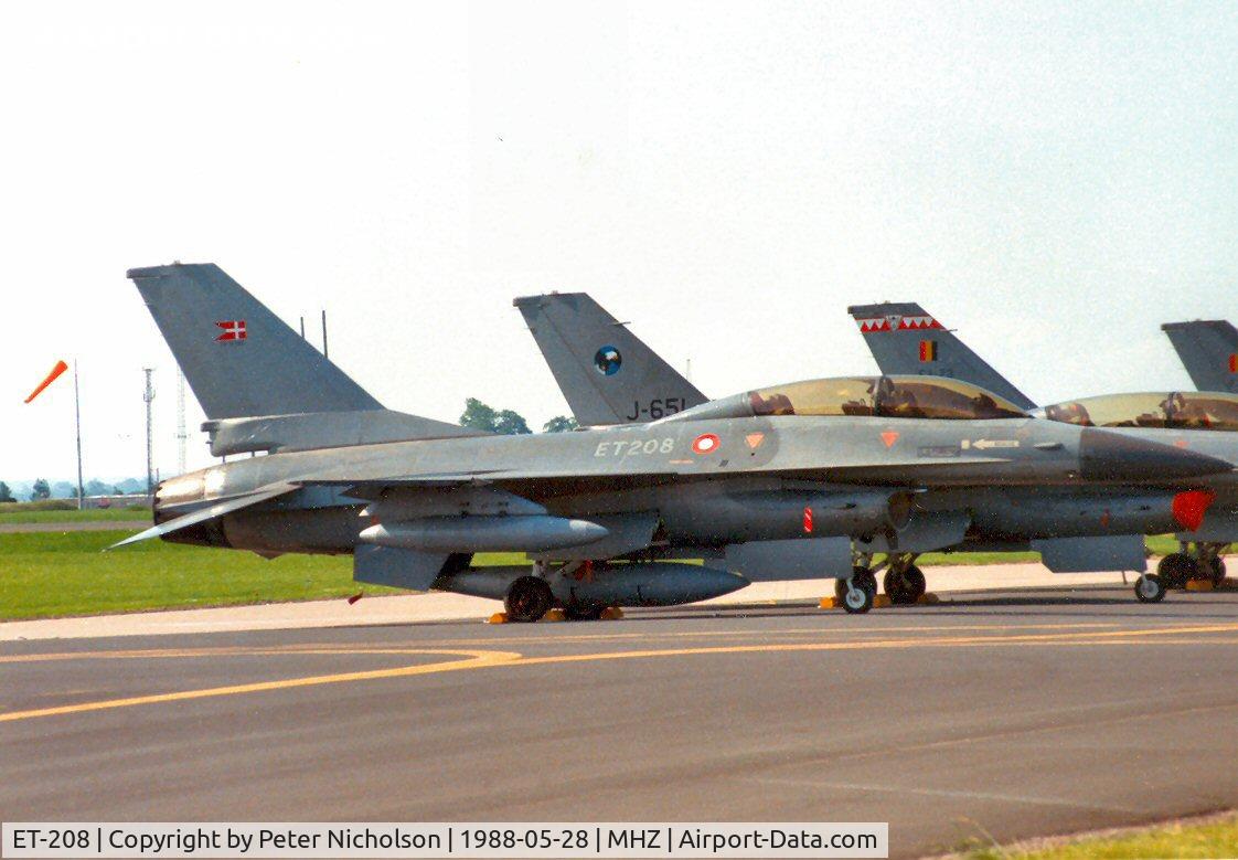 ET-208, SABCA F-16B Fighting Falcon C/N 6G-5, F-16B Falcon of Esk 727 Royal Danish Air Force on display at the 1988 Mildenhall Air Fete.