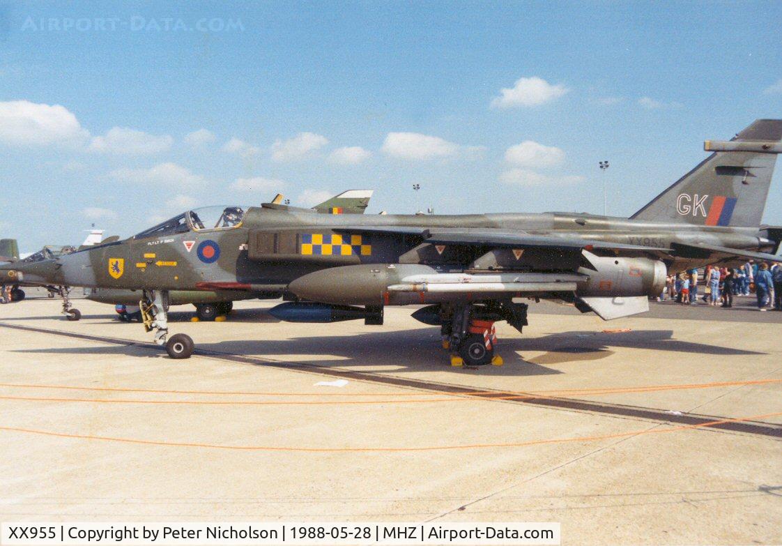 XX955, 1975 Sepecat Jaguar GR.1A C/N S.77, Jaguar GR.1A of 54 Squadron at RAF Coltishall on display at the 1988 Mildenhall Air Fete.