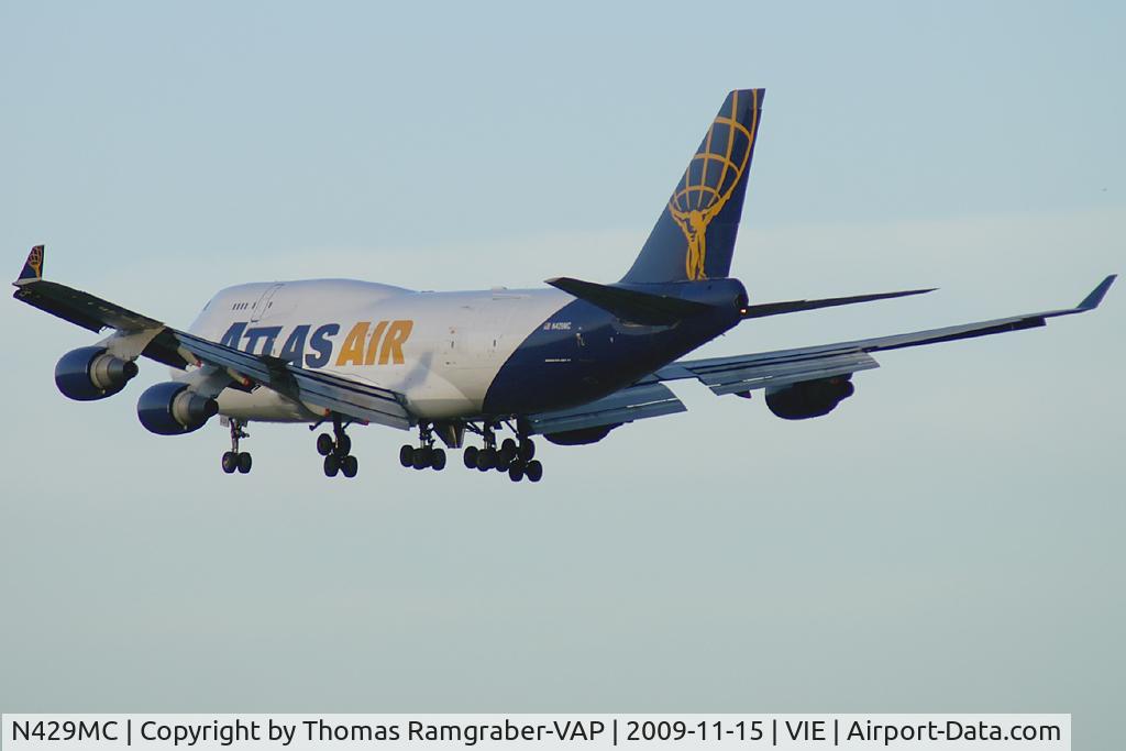 N429MC, 1990 Boeing 747-481 C/N 24833, Atlas Air Boeing 747-400