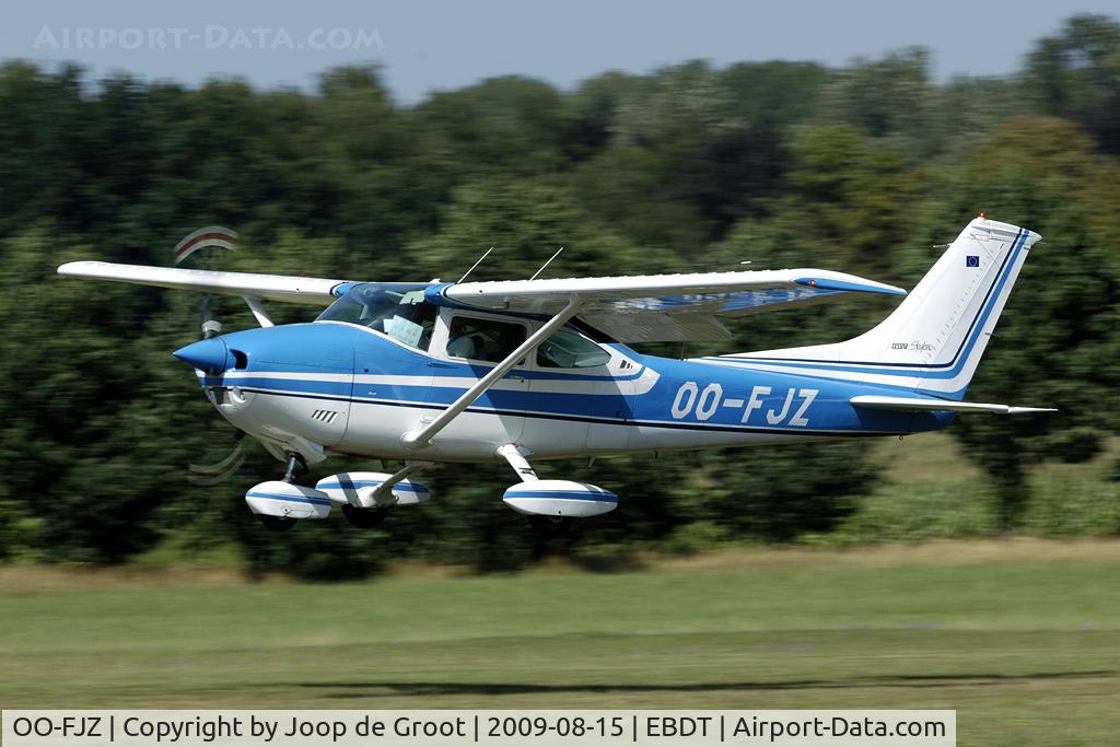 OO-FJZ, 1974 Cessna 182P Skylane C/N 18262728, arrival at Schaffen