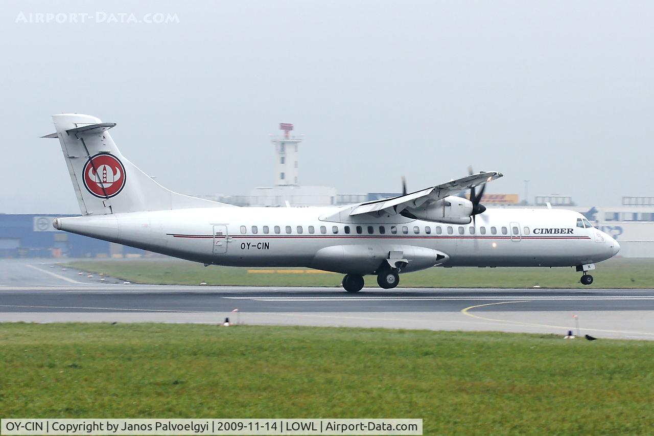 OY-CIN, 1999 ATR 72-212A C/N 568, Cimber Air ATR-72-500 (ATR-72-212A) lands in LOWL