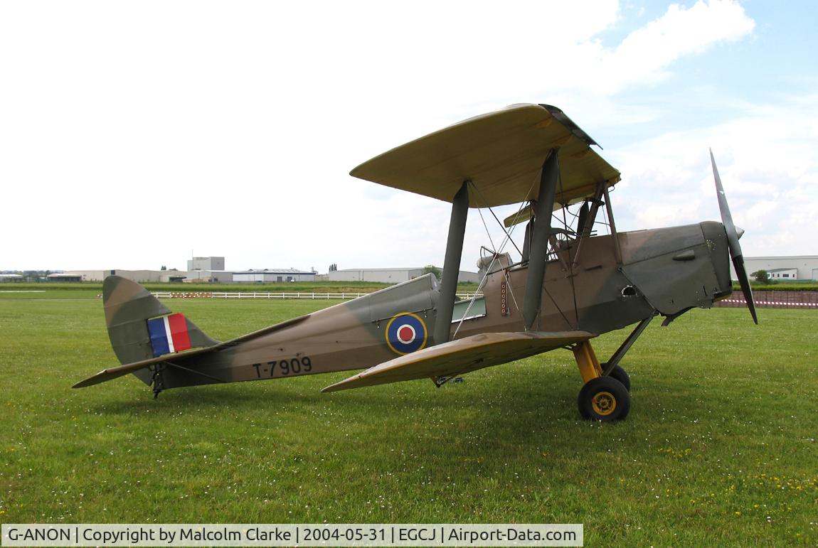 G-ANON, 1941 De Havilland DH-82A Tiger Moth II C/N 84270, De Havilland DH-82A Tiger Moth II.  T7909 at Veteran and Vintage Day, Sherburn-in-Elmet.