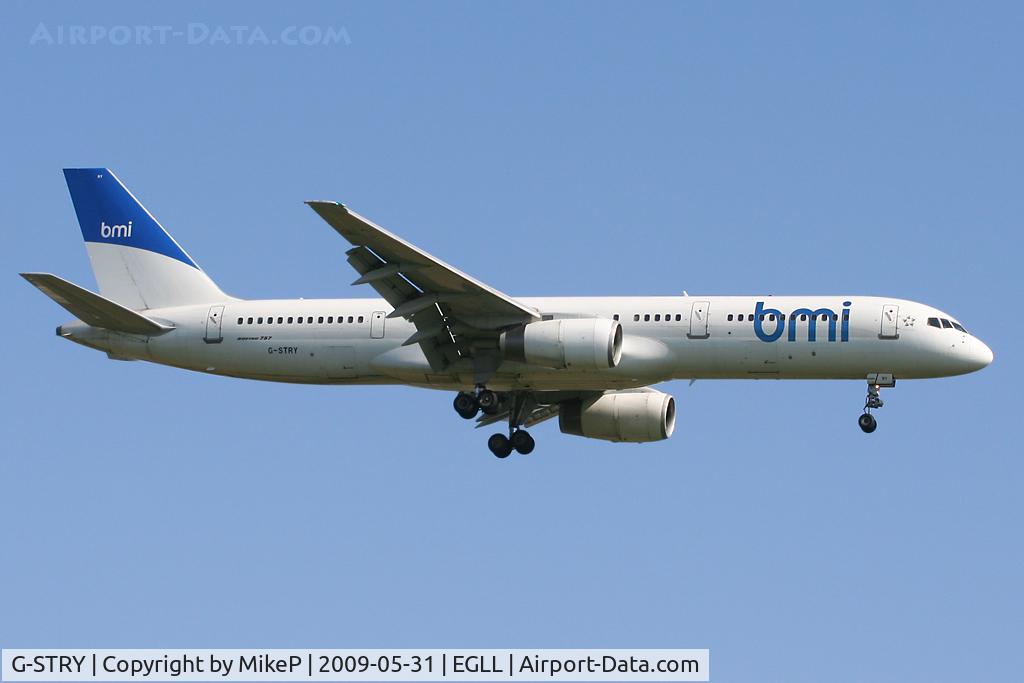 G-STRY, 1996 Boeing 757-28A C/N 28161, Leased in from Astraeus.