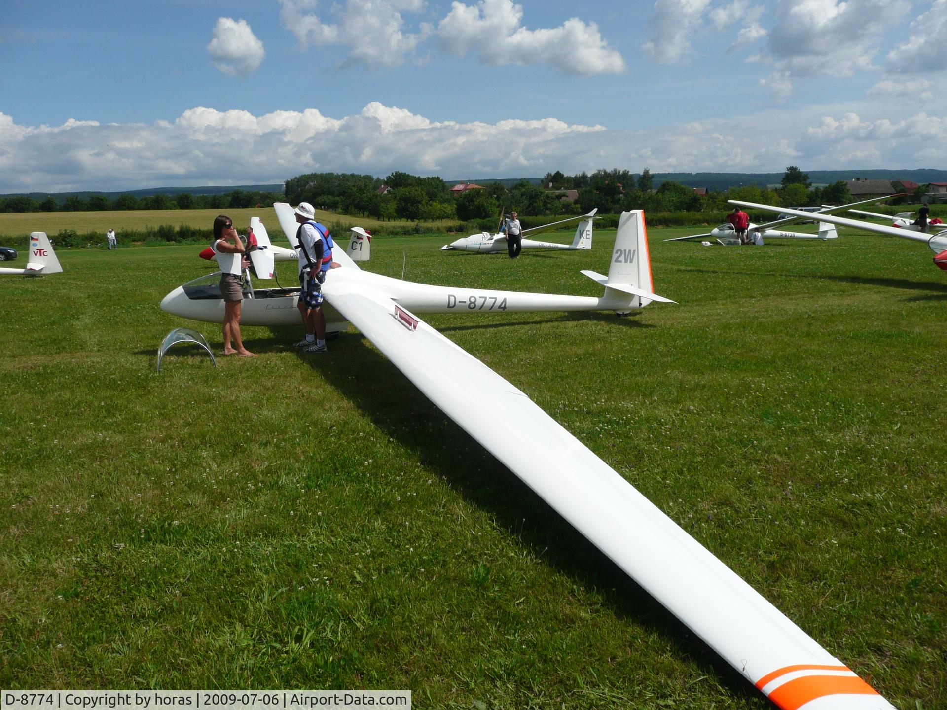 D-8774, 1969 Schempp-Hirth Cirrus C/N 62, W2