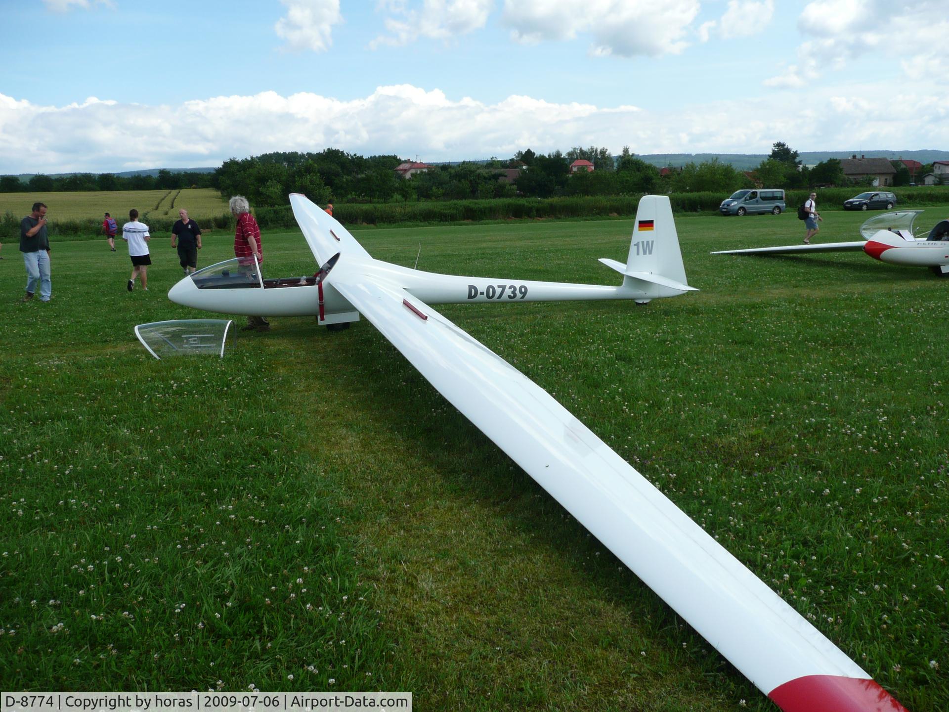 D-8774, 1969 Schempp-Hirth Cirrus C/N 62, VTC D-0739 SAFARI 2009 LKDK